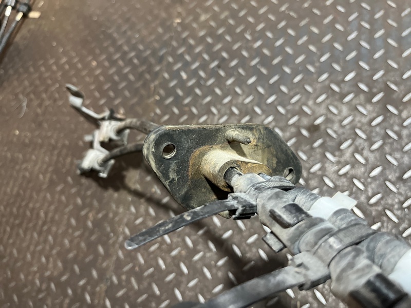 Трос переключения мкпп, 2000 рублей, Пешки