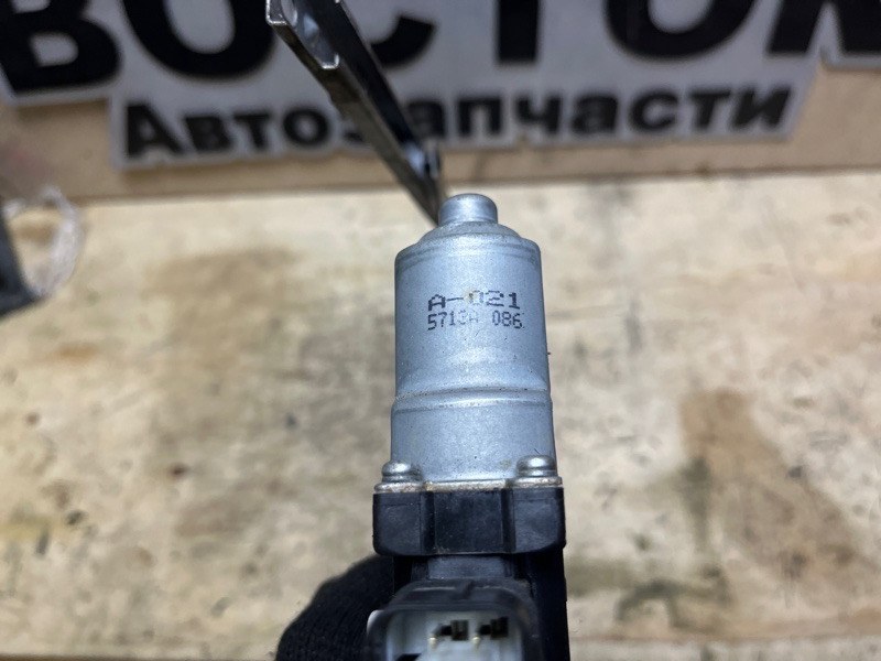 Стеклоподъемный механизм, 2000 рублей, Пешки