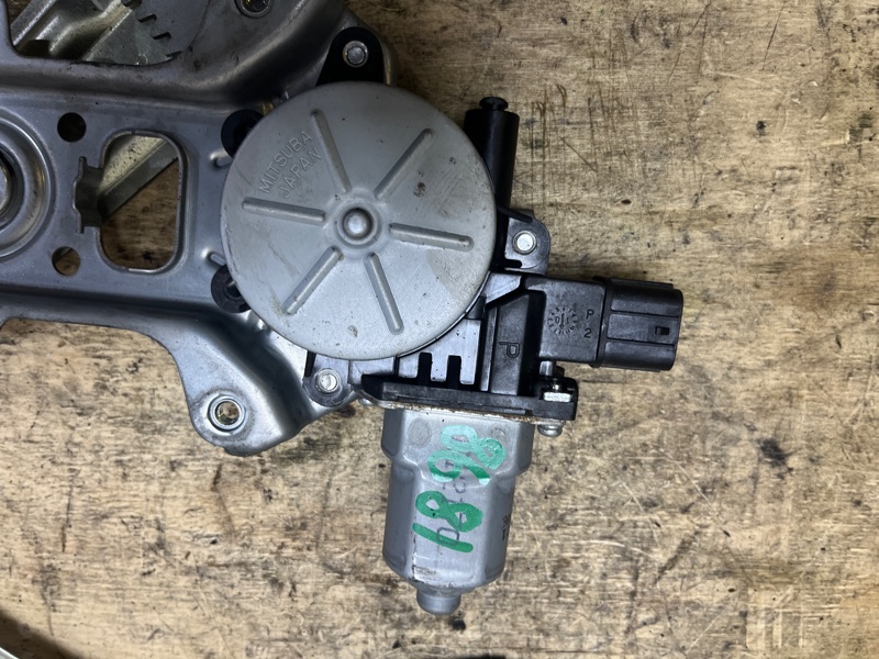 Стеклоподъемный механизм, 2000 рублей, Пешки