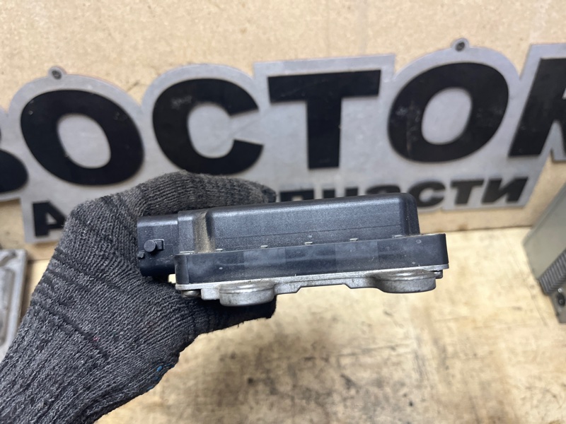 Блок управления двигателем, 2000 рублей, Пешки