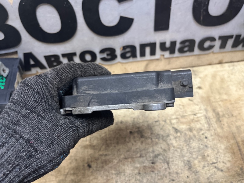 Блок управления двигателем, 2000 рублей, Пешки