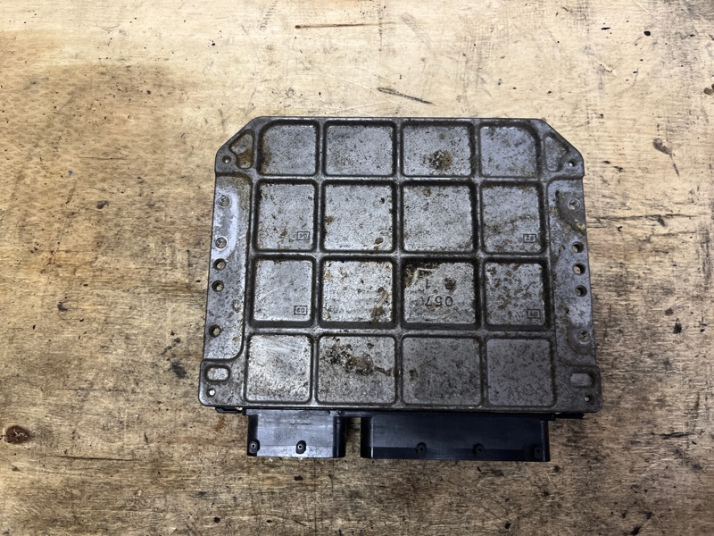 Блок управления двигателем, 2000 рублей, Пешки