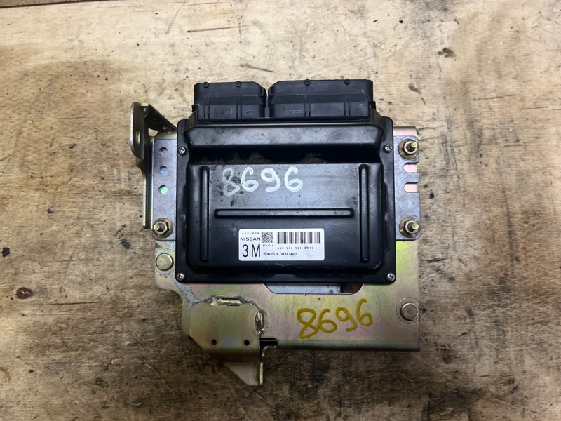 Блок управления двигателем, 2000 рублей, Пешки