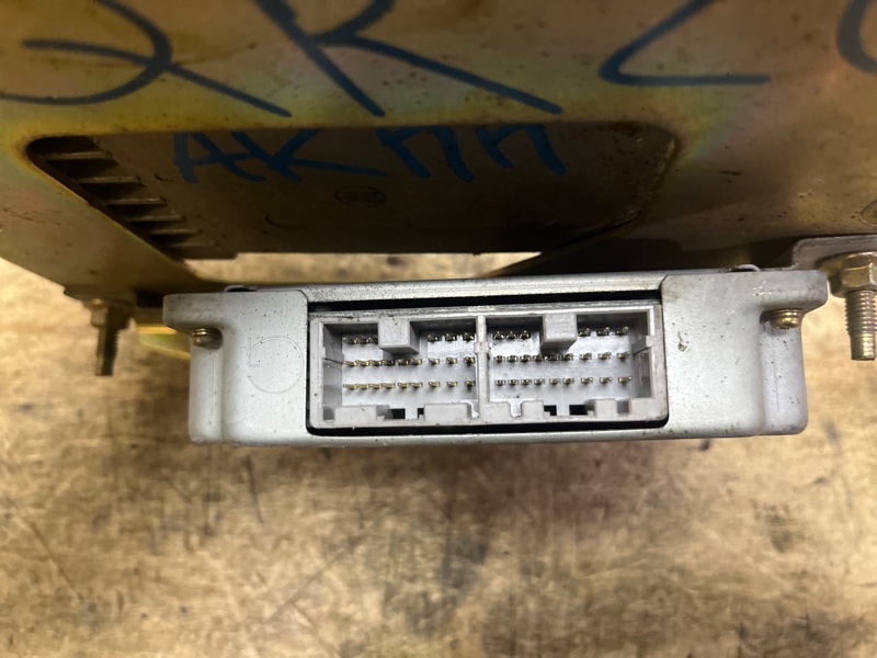 Блок управления двигателем, 2000 рублей, Пешки