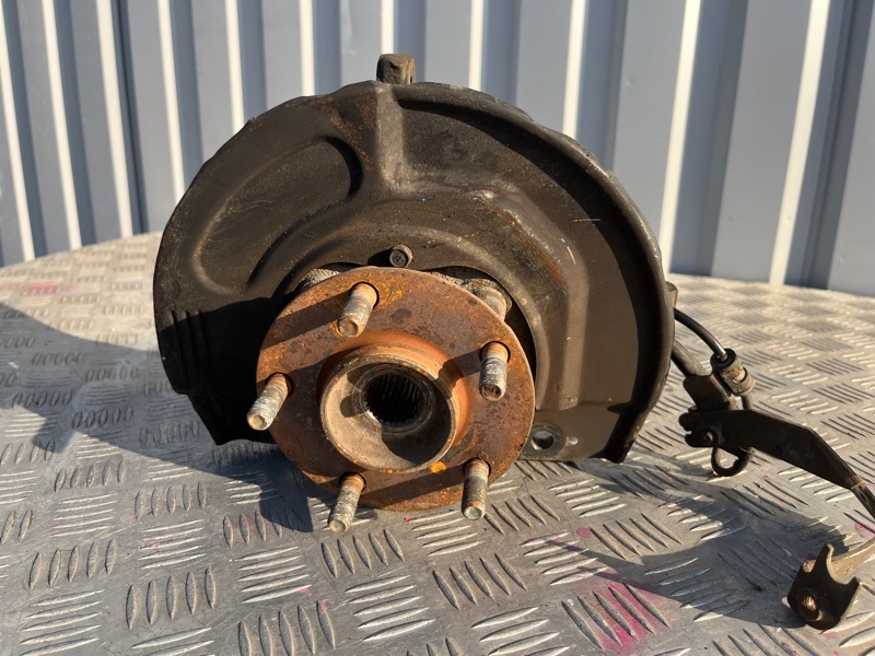 Кулак поворотный, 3000 рублей, Пешки