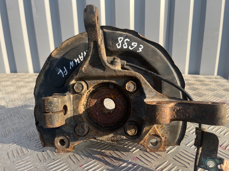 Кулак поворотный, 3000 рублей, Пешки