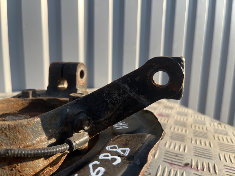 Кулак поворотный, 3000 рублей, Пешки