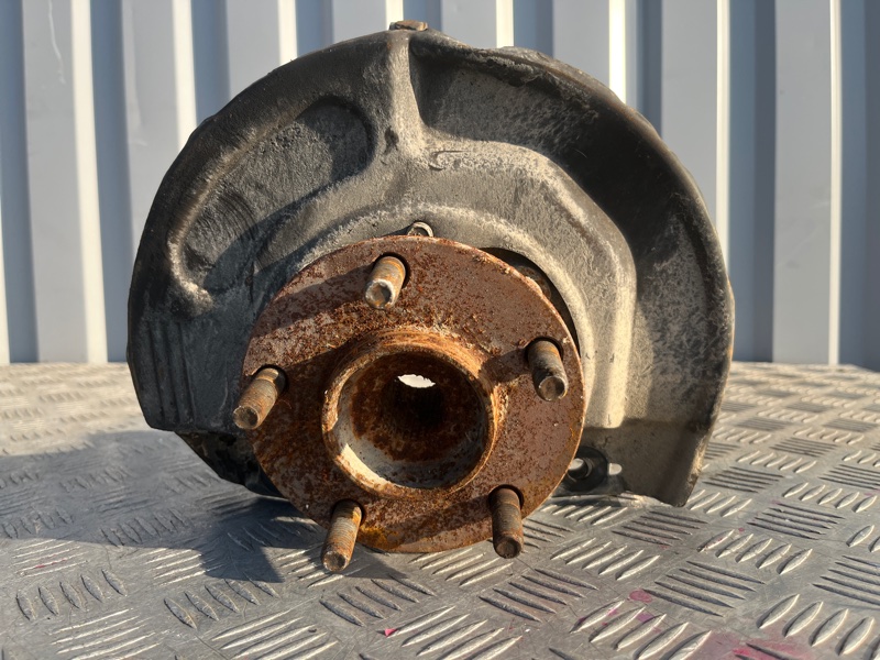 Кулак поворотный, 3000 рублей, Пешки