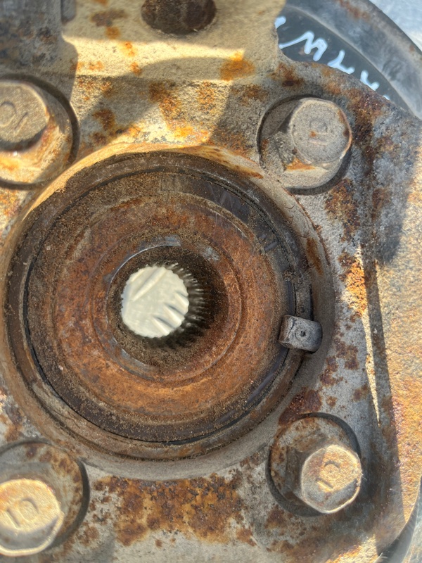 Кулак поворотный, 3000 рублей, Пешки