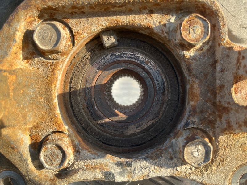 Кулак поворотный, 3000 рублей, Пешки