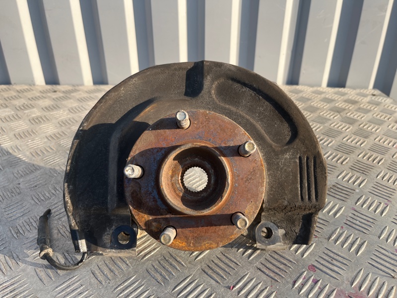 Кулак поворотный, 3000 рублей, Пешки