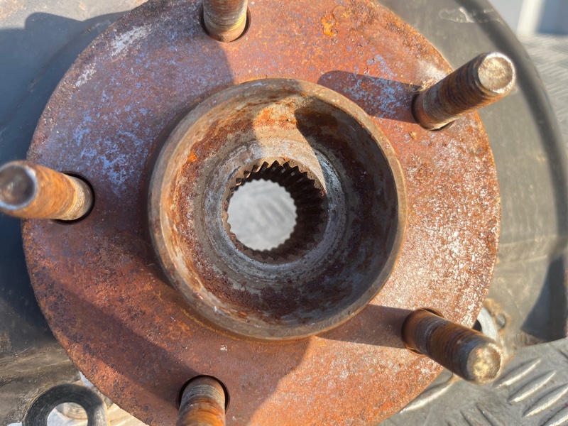 Кулак поворотный, 3000 рублей, Пешки