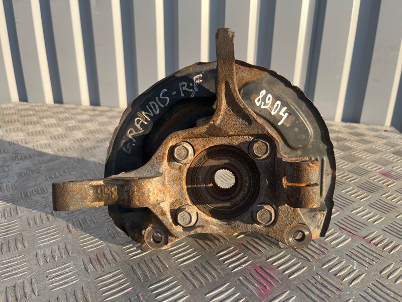 Кулак поворотный, 3000 рублей, Пешки