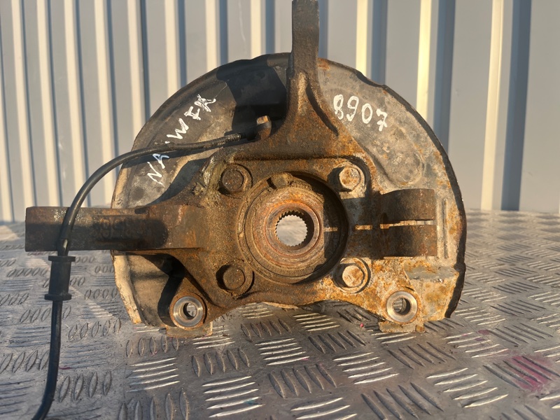 Кулак поворотный, 3000 рублей, Пешки