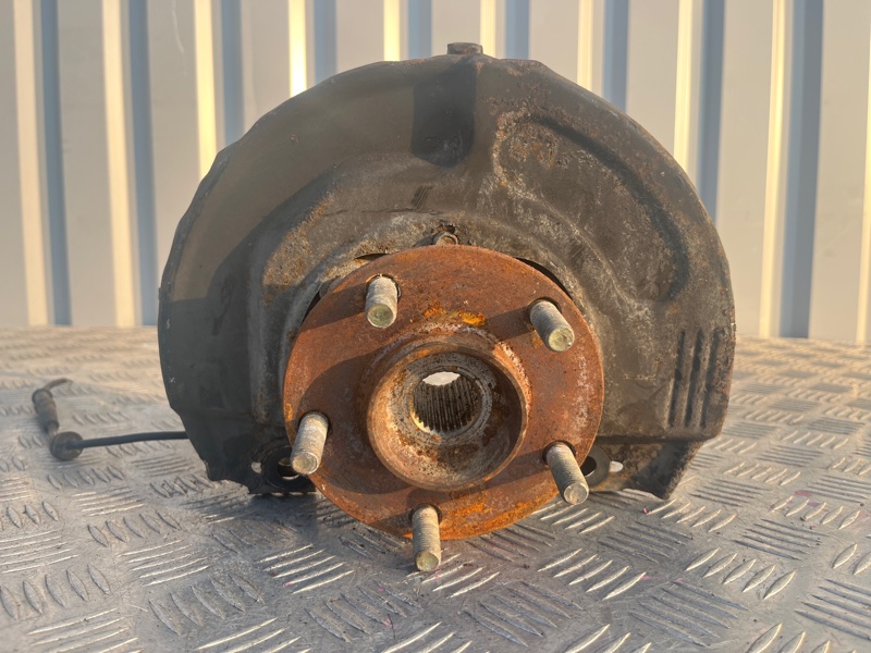 Кулак поворотный, 3000 рублей, Пешки