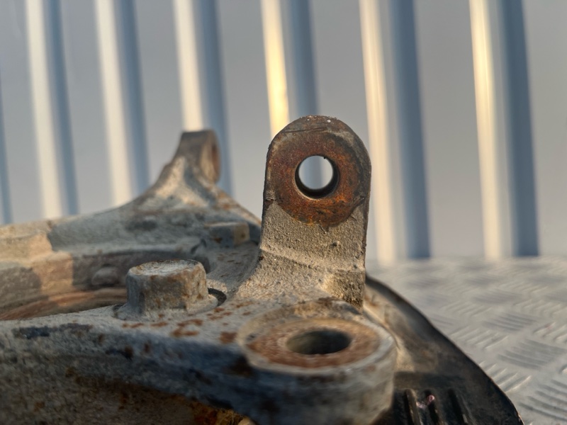 Кулак поворотный, 3000 рублей, Пешки