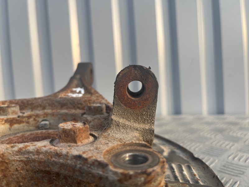 Кулак поворотный, 3000 рублей, Пешки