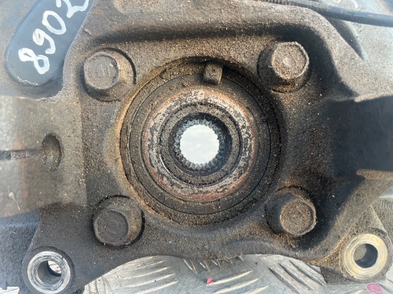 Кулак поворотный, 3000 рублей, Пешки