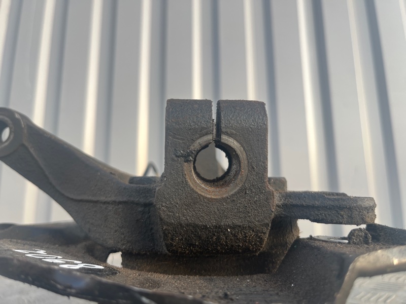 Кулак поворотный, 3000 рублей, Пешки