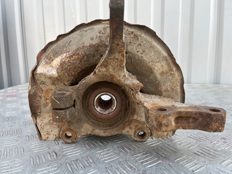 Кулак поворотный, 3000 рублей, Пешки