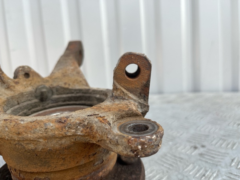 Кулак поворотный, 3000 рублей, Пешки