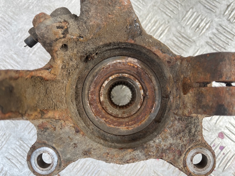 Кулак поворотный, 3000 рублей, Пешки