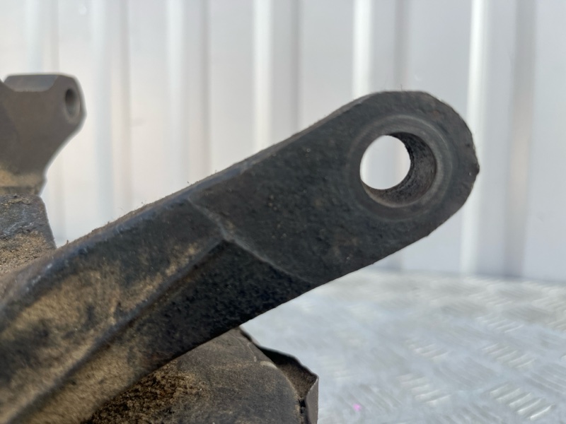 Кулак поворотный, 2500 рублей, Пешки