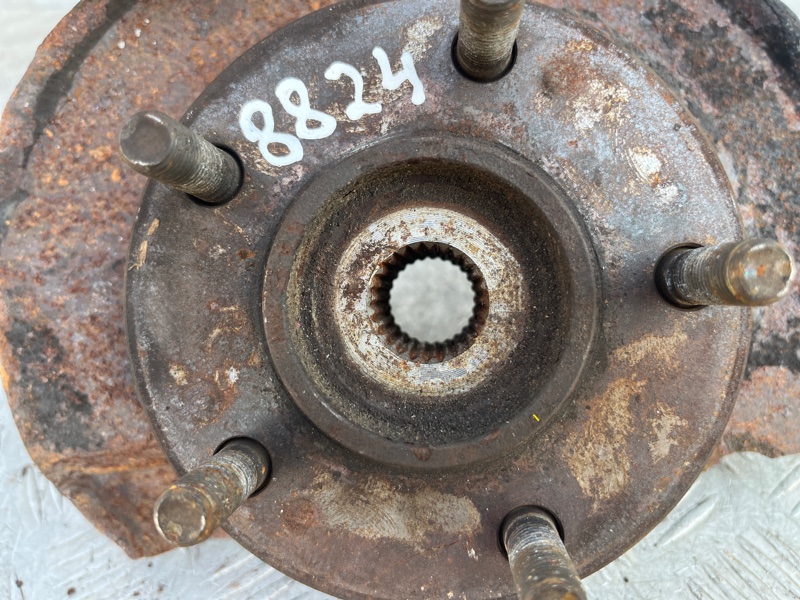 Кулак поворотный, 3000 рублей, Пешки