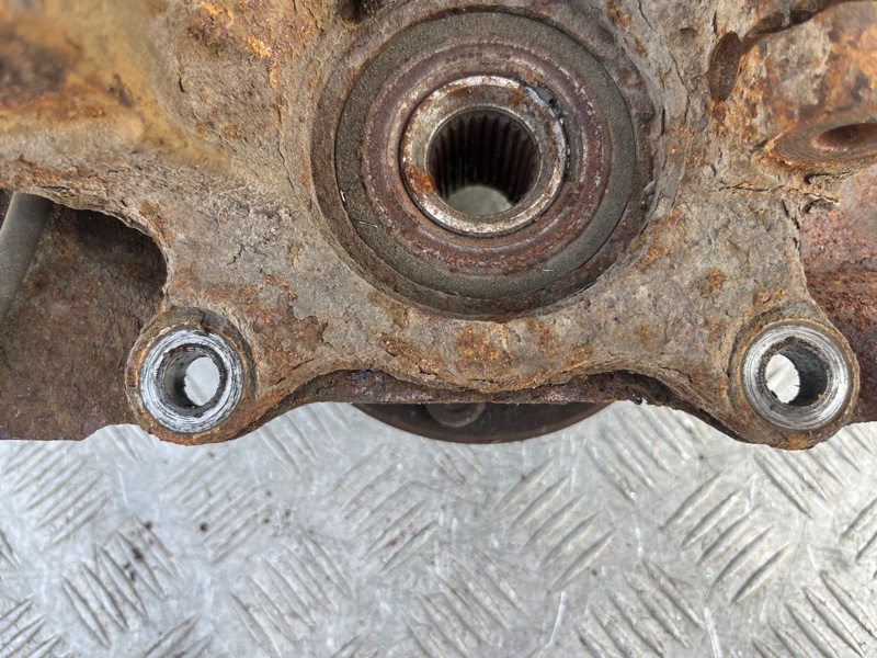 Кулак поворотный, 3000 рублей, Пешки