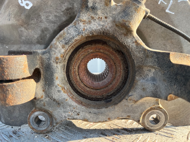 Кулак поворотный, 3000 рублей, Пешки