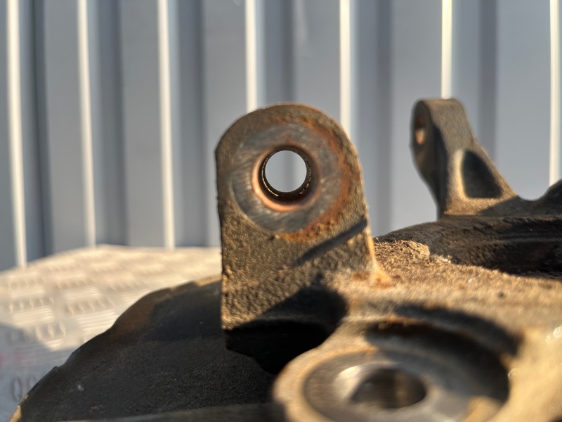 Кулак поворотный, 3000 рублей, Пешки