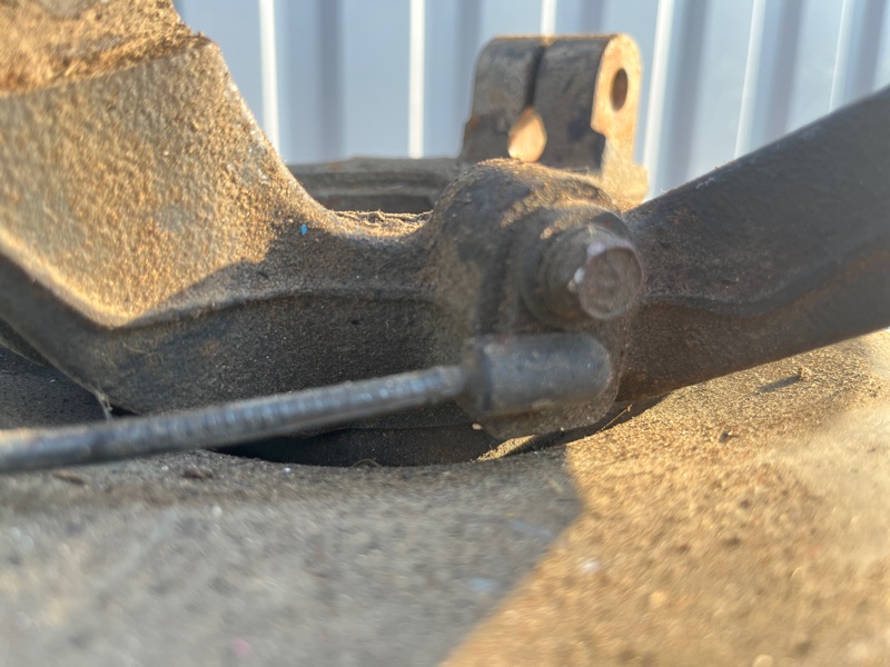 Кулак поворотный, 3000 рублей, Пешки