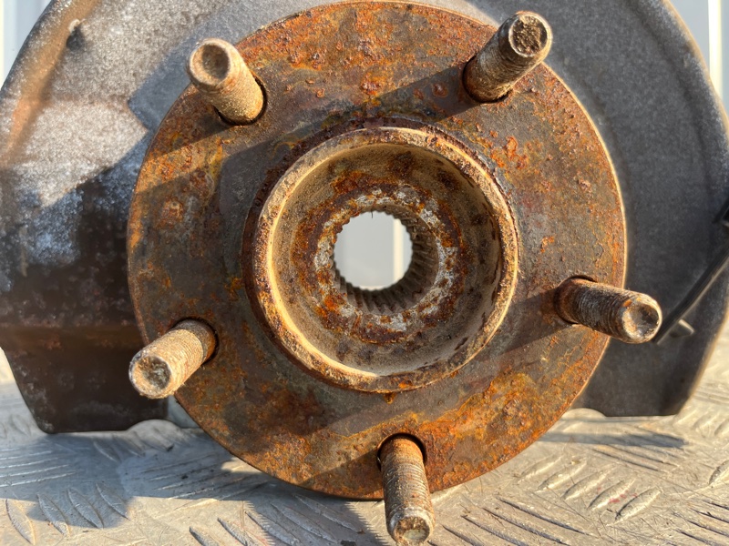 Кулак поворотный, 2500 рублей, Пешки