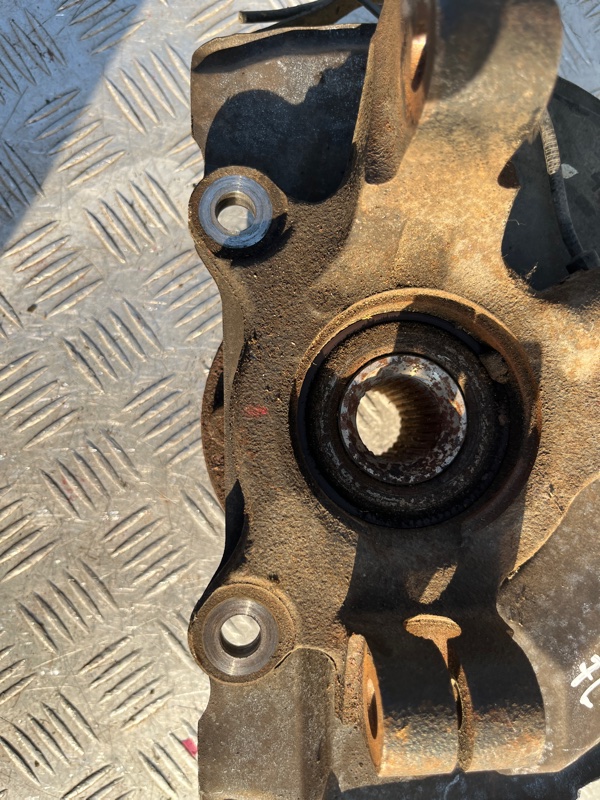 Кулак поворотный, 2500 рублей, Пешки