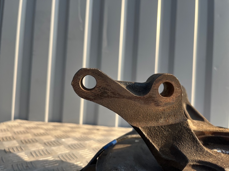 Кулак поворотный, 2500 рублей, Пешки