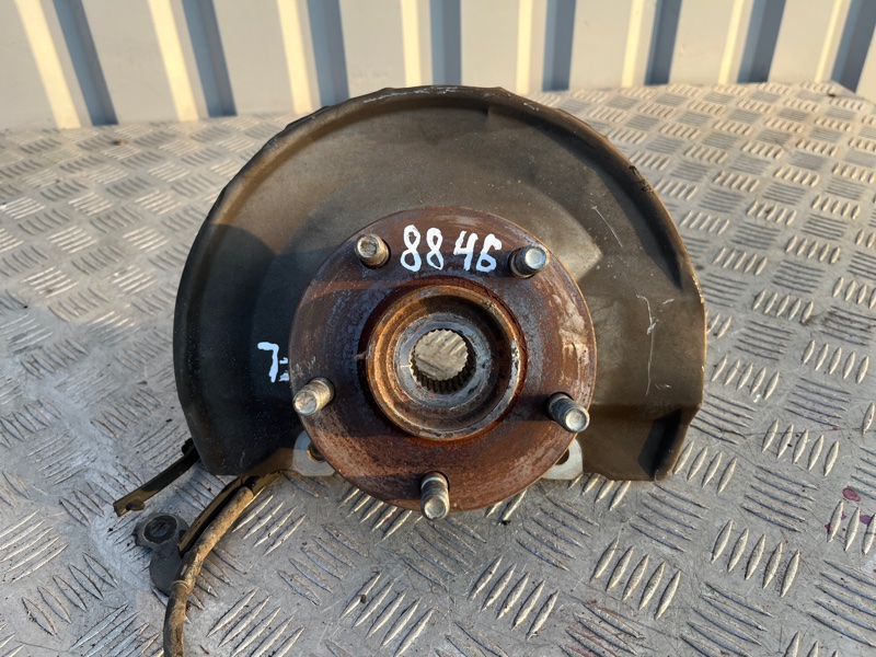 Кулак поворотный, 3000 рублей, Пешки