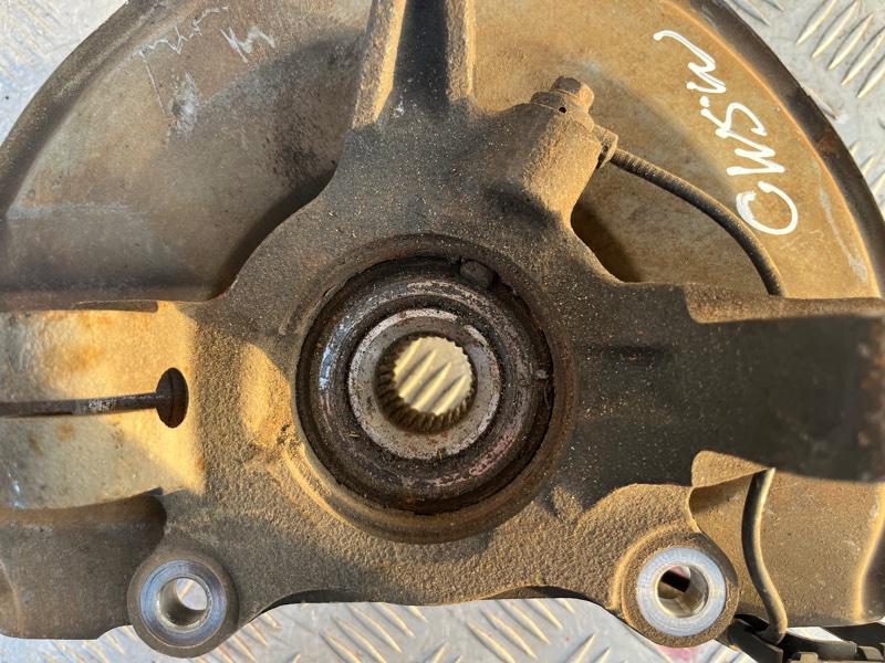 Кулак поворотный, 3000 рублей, Пешки