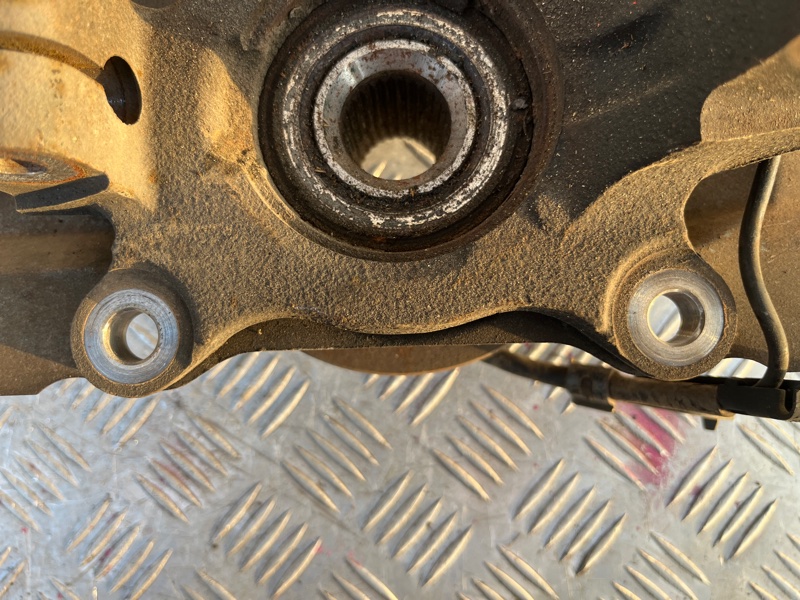 Кулак поворотный, 3000 рублей, Пешки