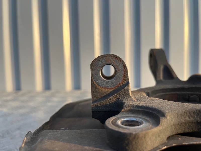 Кулак поворотный, 3000 рублей, Пешки