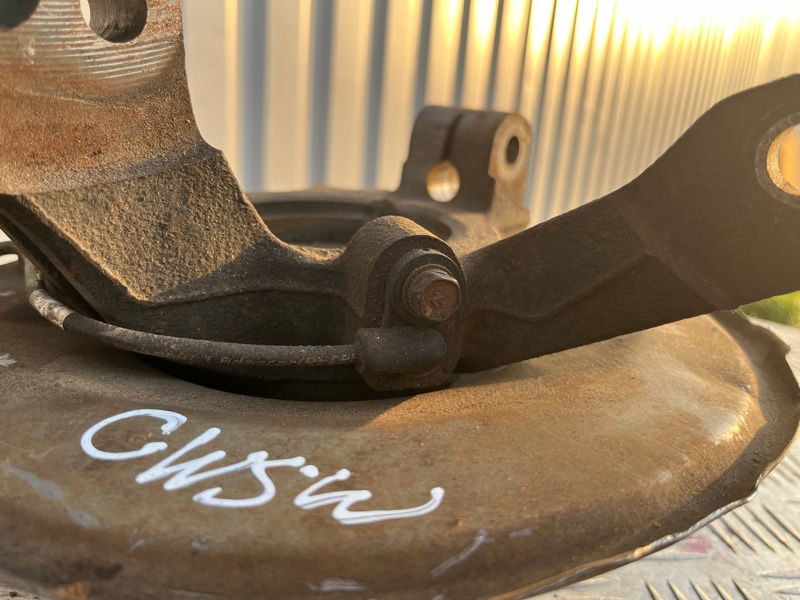 Кулак поворотный, 3000 рублей, Пешки