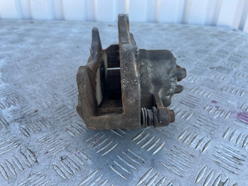 Суппорт тормозной, 1500 рублей, Пешки