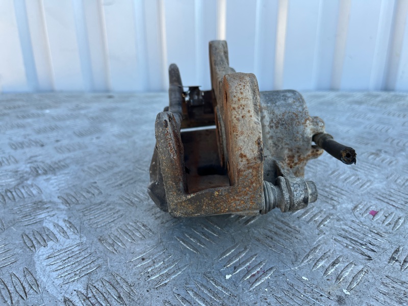 Суппорт тормозной, 1500 рублей, Пешки