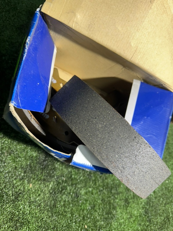 Колодки тормозные, 1500 рублей, Пешки