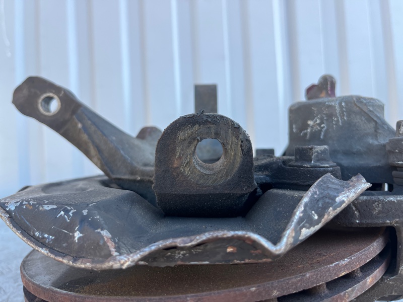 Кулак поворотный, 4000 рублей, Пешки