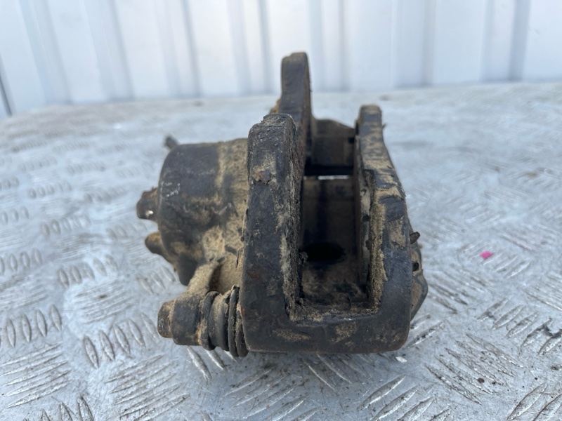 Суппорт тормозной, 2000 рублей, Пешки