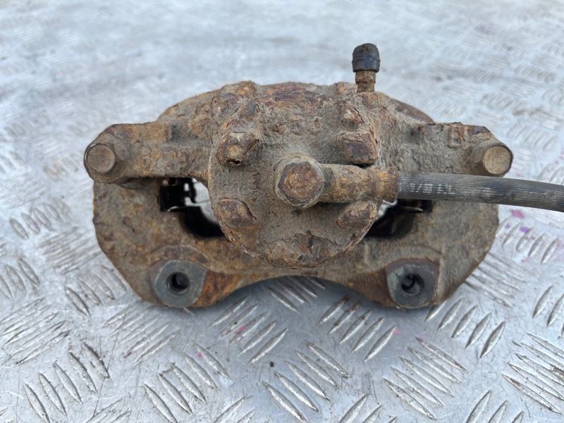 Суппорт тормозной, 1500 рублей, Пешки