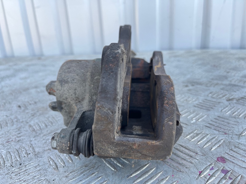 Суппорт тормозной, 3000 рублей, Пешки