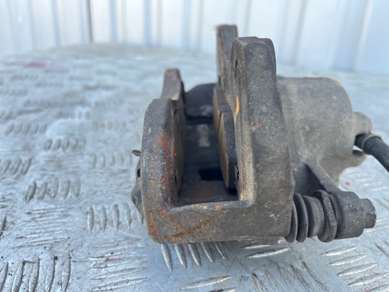 Суппорт тормозной, 3000 рублей, Пешки