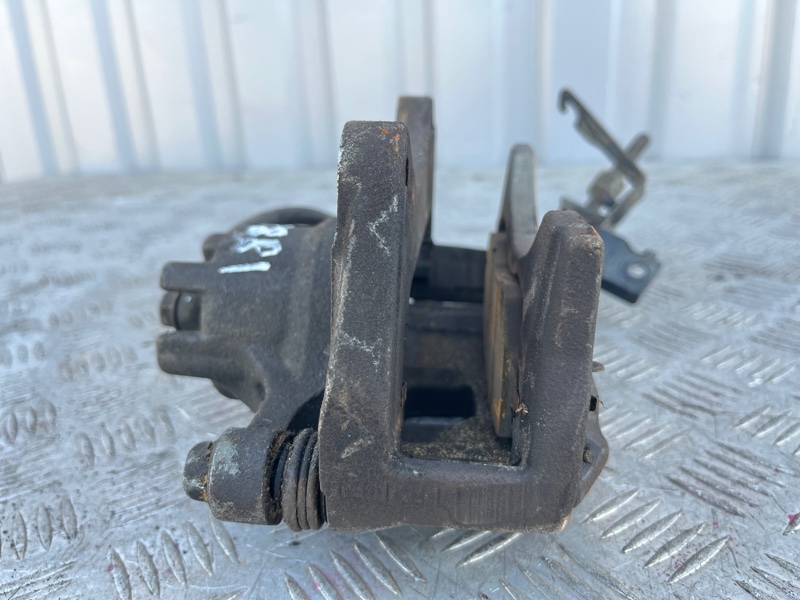 Суппорт тормозной, 2500 рублей, Пешки