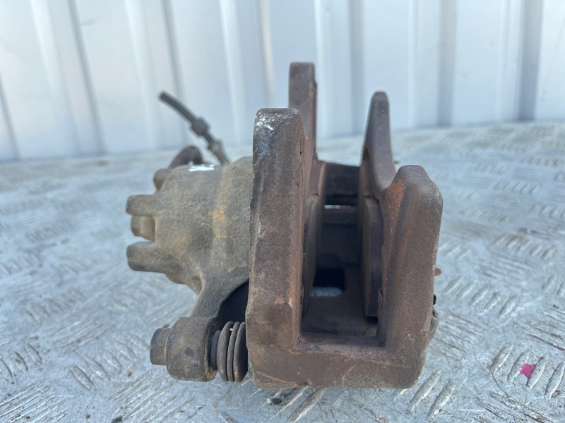 Суппорт тормозной, 2500 рублей, Пешки